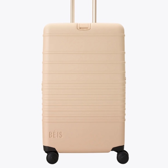 Beige Béis Matching Luggage and Accessories - Picture 5 of 6